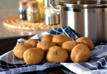 The Hottest Hairstyle at Fashion Week Is Not on the Runways