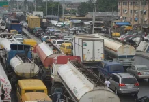 Gridlock: FG, Lagos partner to transform Apapa Marine Beach Underbridge into truck park